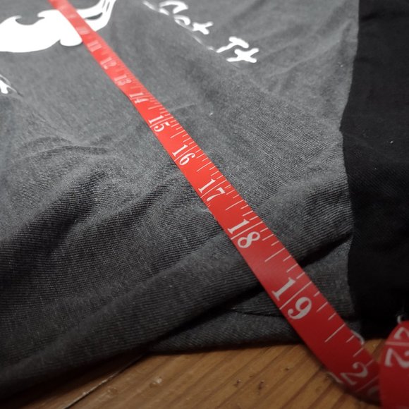 IF YOU'VE GOT IT, HAUNT IT Halloween Long-Sleeve T-Shirt Womens Large Ghost - Picture 2 of 3